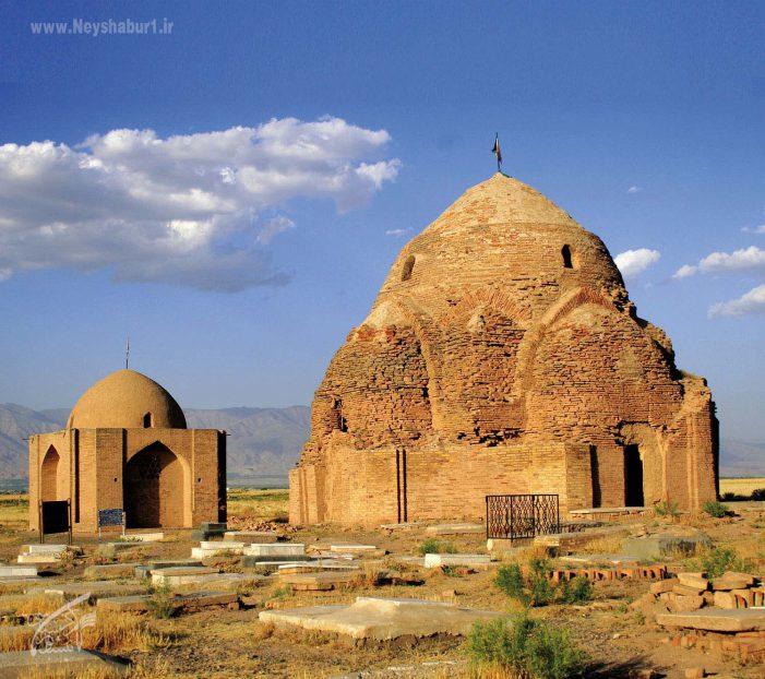Mir-i Makhdum is buried in a cemetery that features brick structures from the Ilkhanid period.